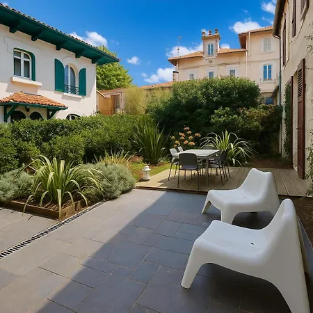 Tres Beau Et Grand T2, Jardin Et Terrasse Дом отдыха *