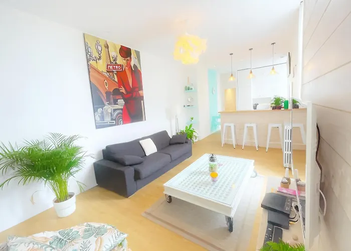 Tres Beau Et Grand T2, Jardin Et Terrasse * Биарриц