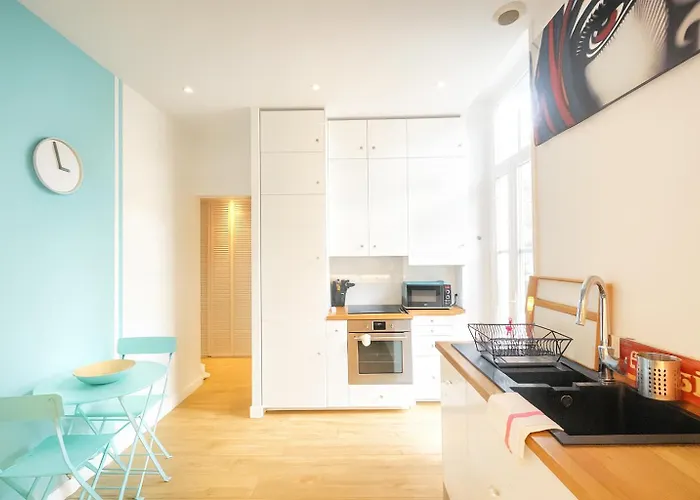 Tres Beau Et Grand T2, Jardin Et Terrasse * Биарриц